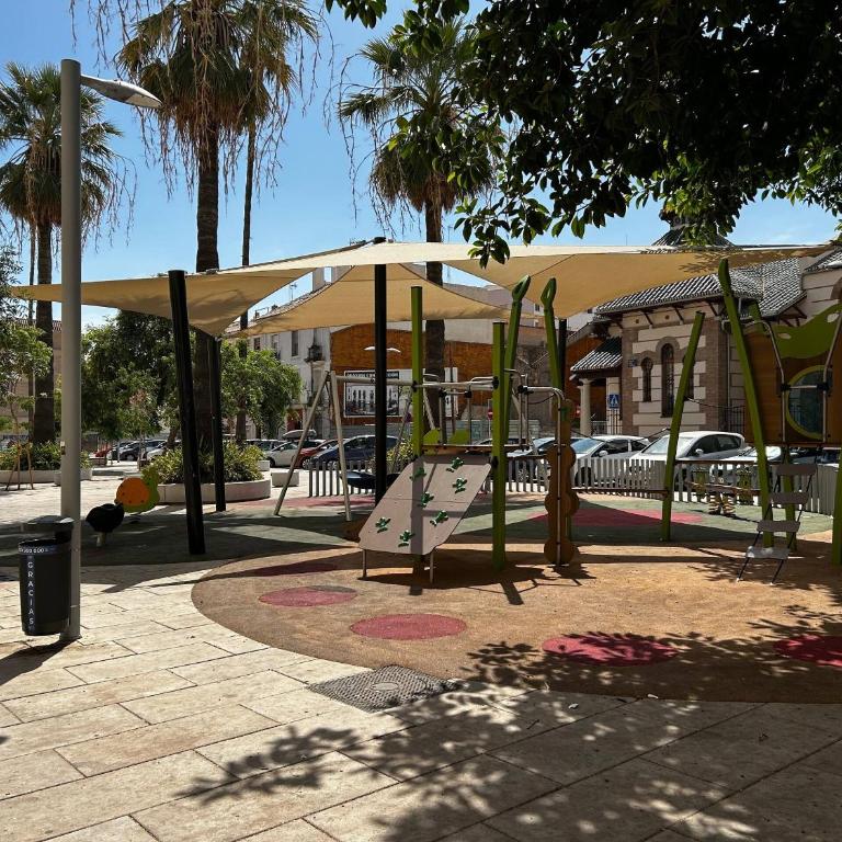 Peaceful & bright apartment with patio - Center - Apartamento de 3 dormitorios - 34