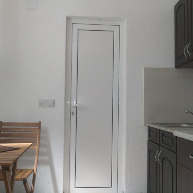 Apartments Lora - Studio Apartment - 15