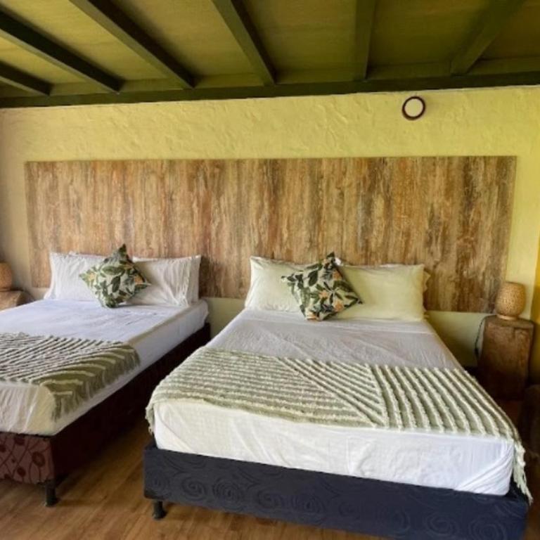ANCESTRAL GLAMPING - Family Suite with Balcony - 3