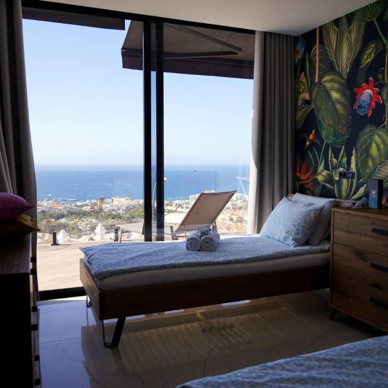 Luxury Oasis in Costa Adeje - Villa - 12