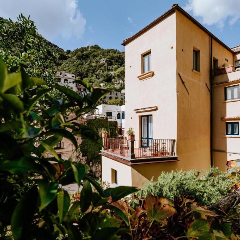 Amalfi Resort Rooms with pool - Family Suite - 12