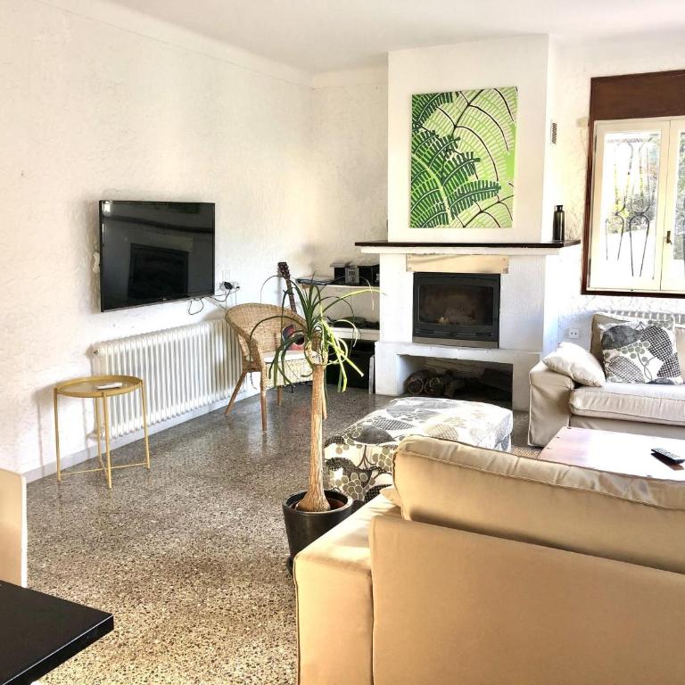 Amplia villa a 40m de la playa con piscina y Wi-Fi - ES-258-177 - Casa - 14