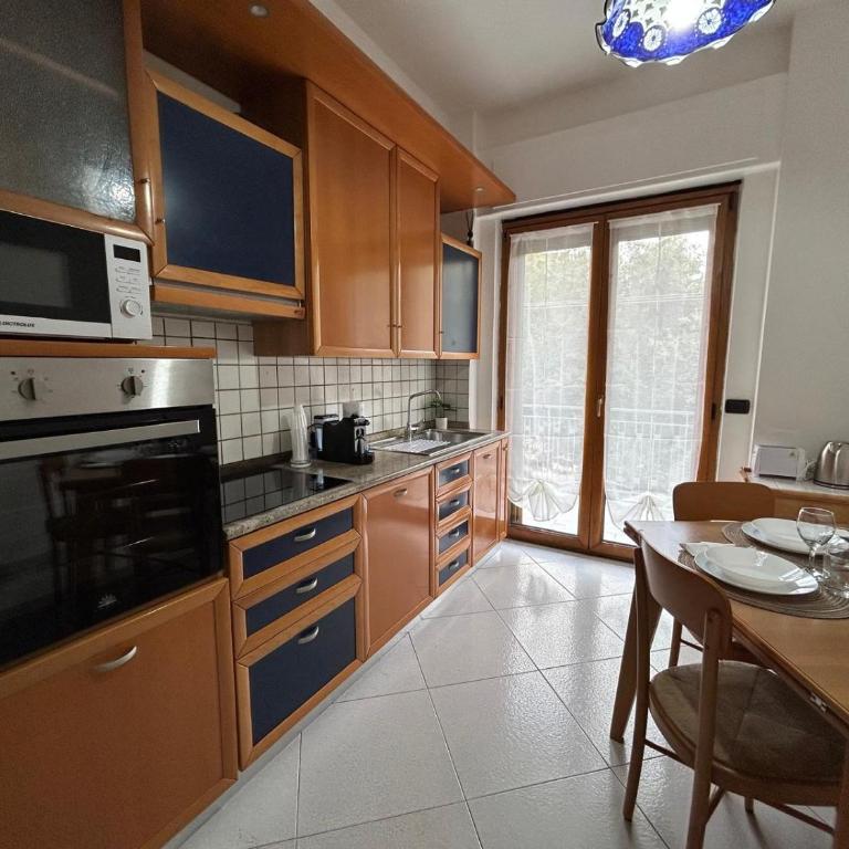 Charlie's House - Strategic location, Quiet area - Appartamento con 3 Camere da Letto - 26