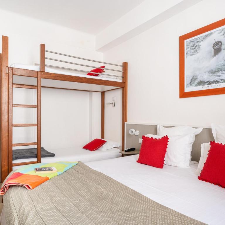 Hôtel Quic en Groigne - Chambre Familiale avec Douche - 1