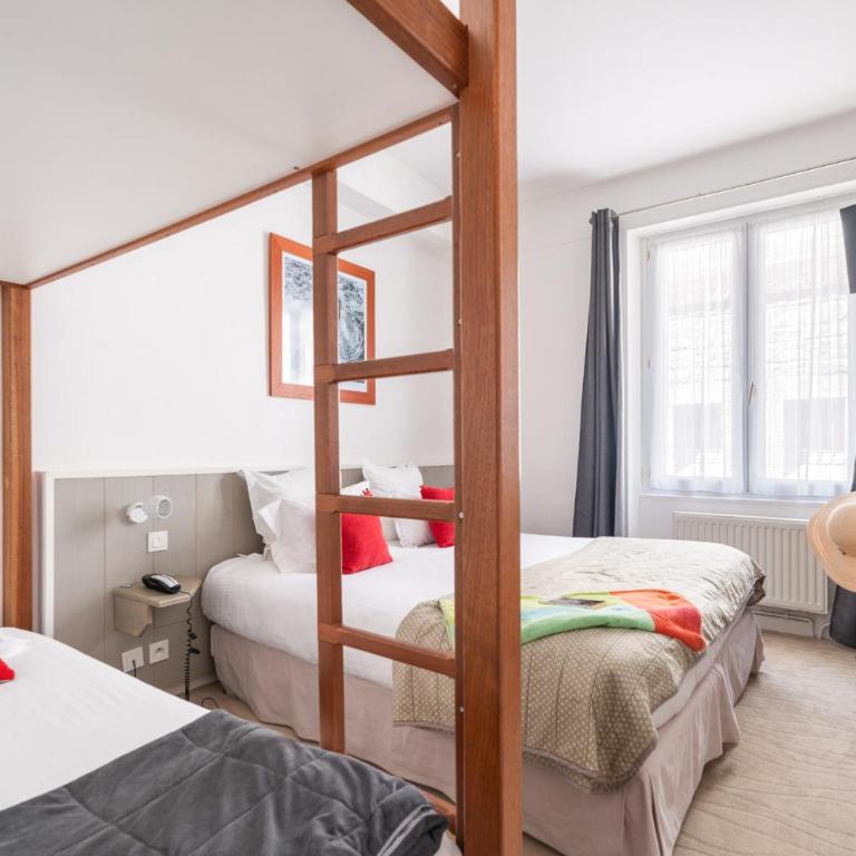 Hôtel Quic en Groigne - Chambre Familiale avec Douche - 2