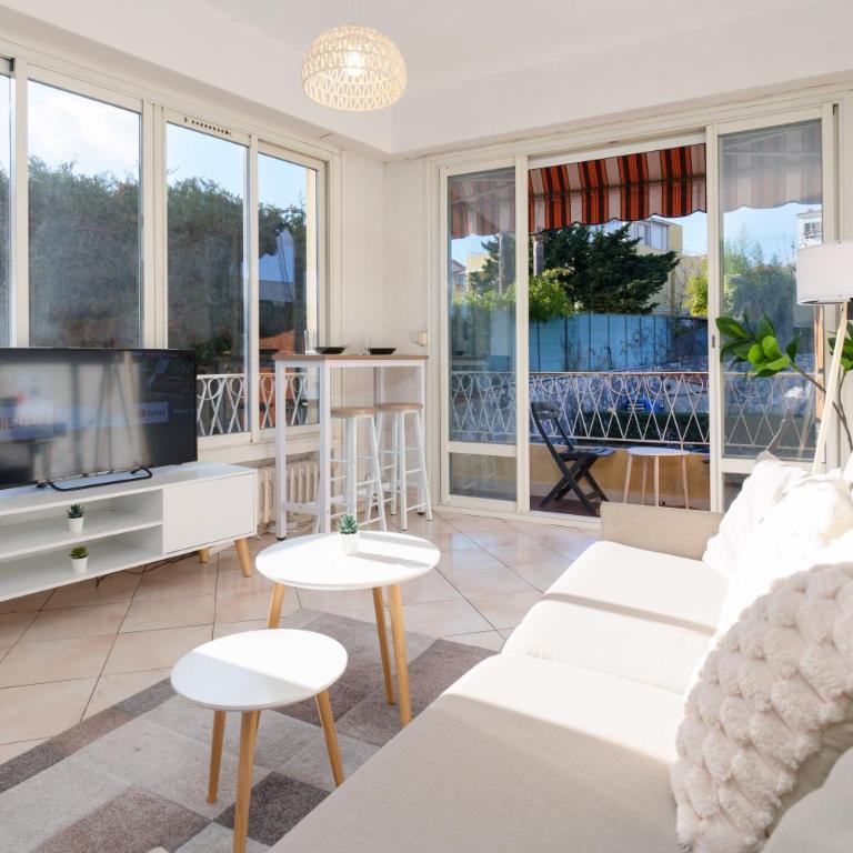 Le Léo - Terrasse, Parking, Piscine, Netflix - Estudio con terraza - 11