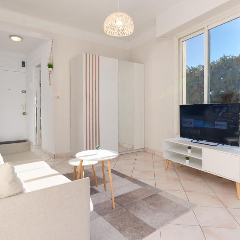Le Léo - Terrasse, Parking, Piscine, Netflix - Estudio con terraza - 17