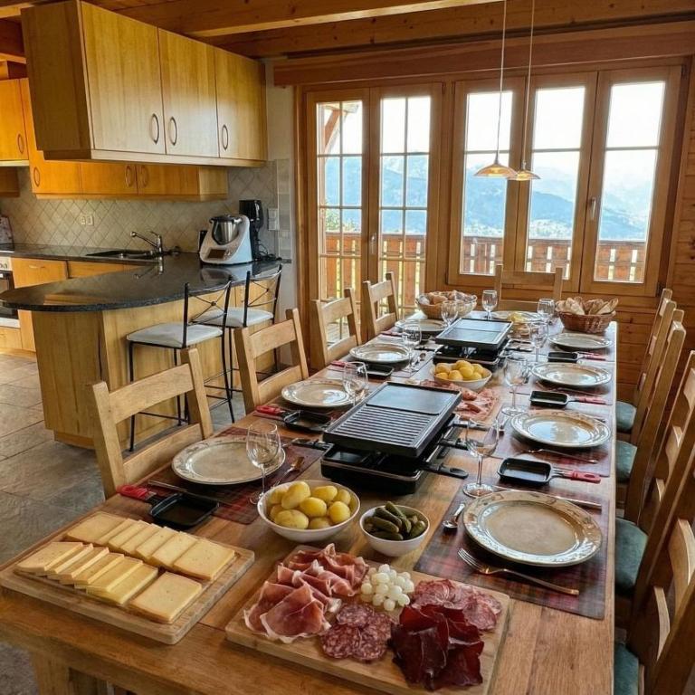 Ski In Out chalet for 10 people with breathtaking view - Chalet Supérieur - 2