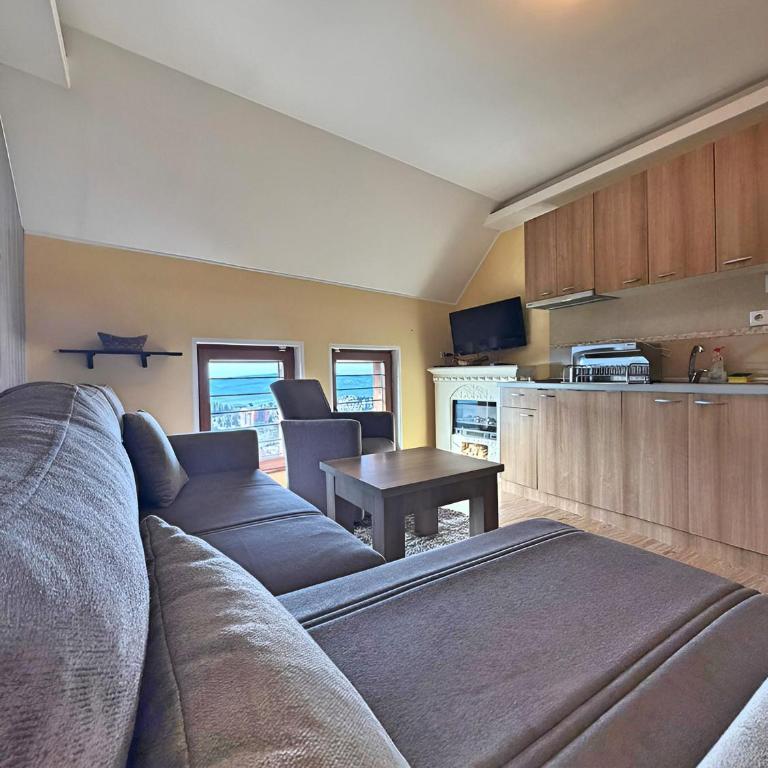 Mujen Lux Tutic - Free Spa & Wellness - Two-Bedroom Apartment with Mountain View - 3