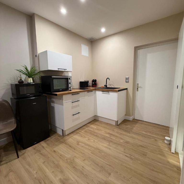Studio proche des cures - Appartement 1 Chambre - 1