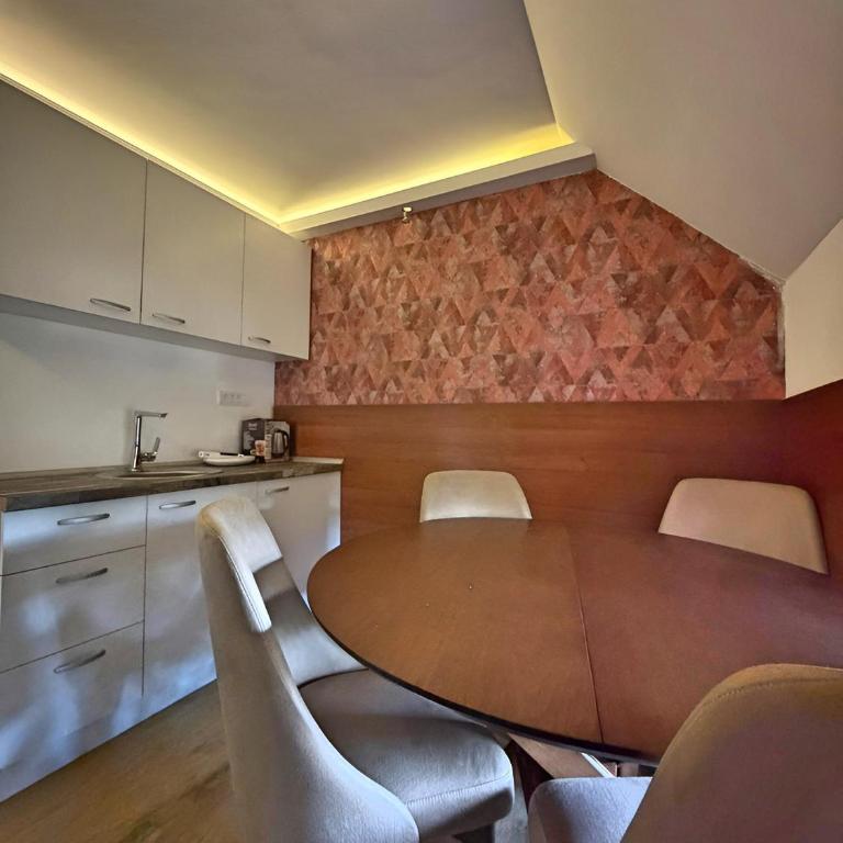 Mujen Lux Tutic - Free Spa & Wellness - Four-Bedroom Luxury Apartment - 28