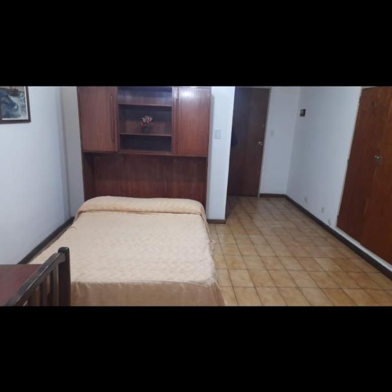 Depto 1 ambiente,exelente ubicación a metros de la mejor zona del centro de mar del plata ,ideal para 4,todo amueblado,listo para que vengas a disfrutar - Apartamento de 2 dormitorios - 6