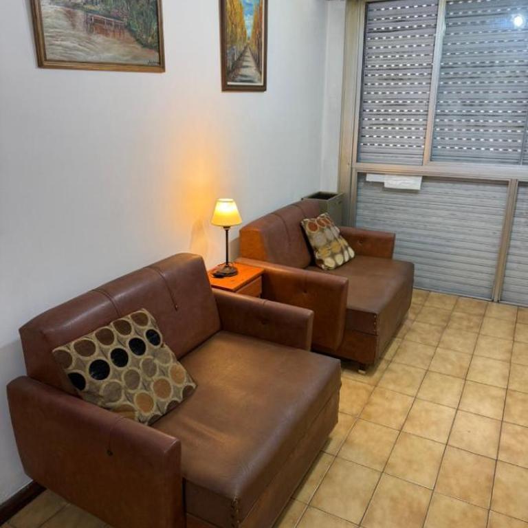 Depto 1 ambiente,exelente ubicación a metros de la mejor zona del centro de mar del plata ,ideal para 4,todo amueblado,listo para que vengas a disfrutar - Apartamento de 2 dormitorios - 10