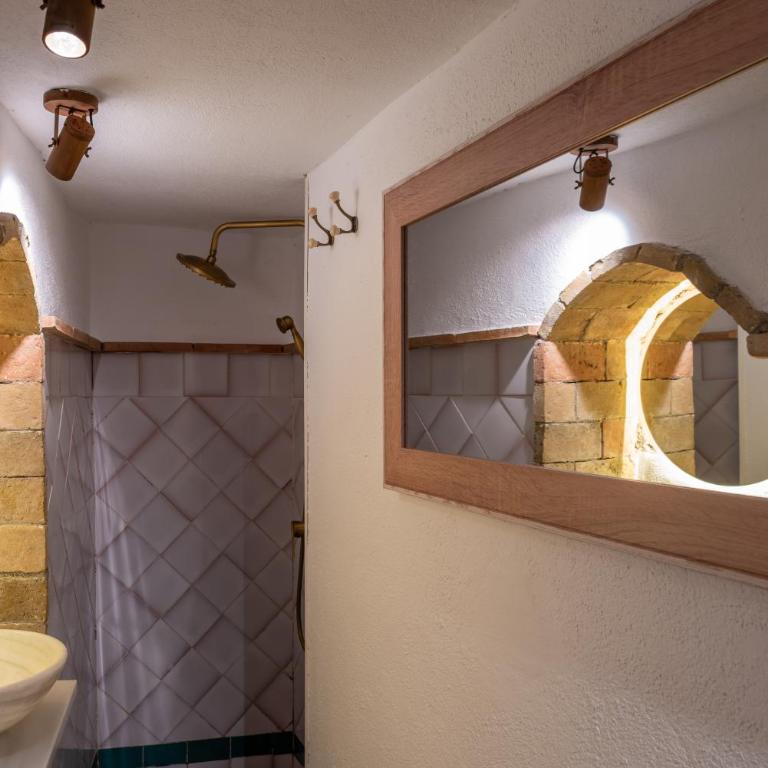 CANDIL SUITE Realejo - Deluxe Double Room with Shower - Cave - 4