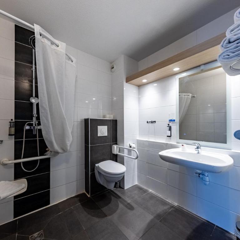 Hôtel Pont Rouge , Carcassonne - Chambre Double - 11