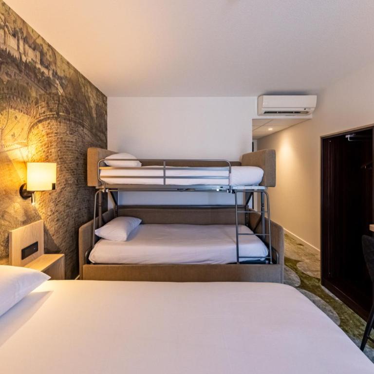 Hôtel Pont Rouge , Carcassonne - Chambre Familiale - 10