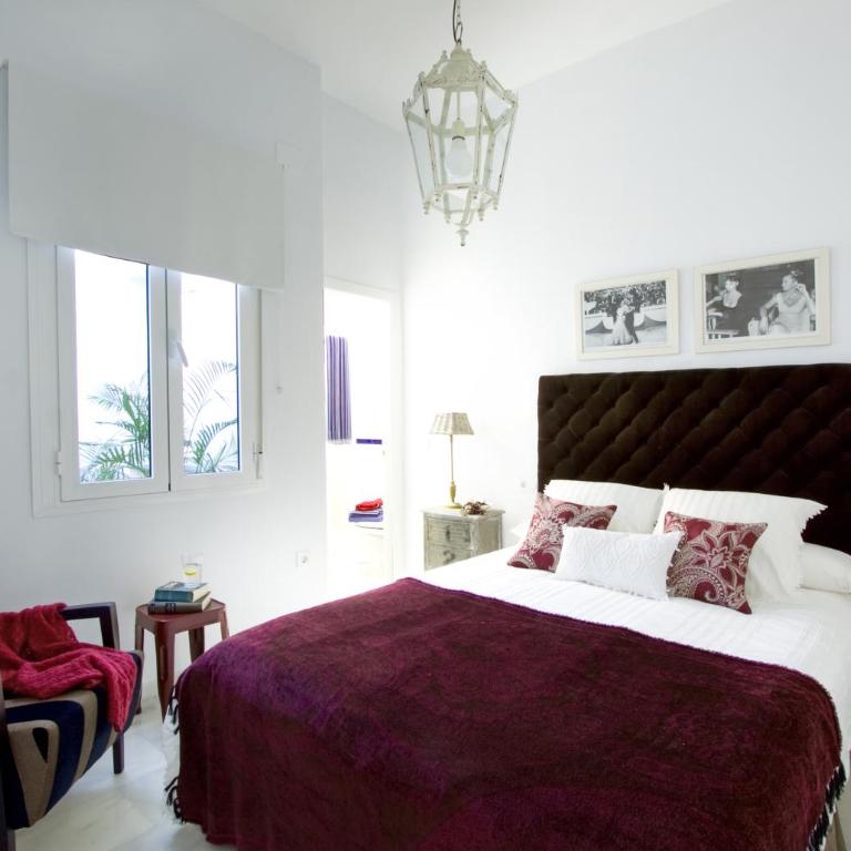 Apartamentos Plaza Pilatos - Apartamento de 2 dormitorios con patio - 21
