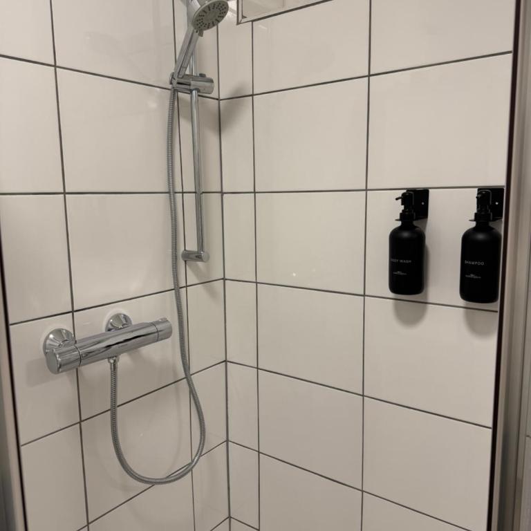 Städtische Ruheoase mit Garten & gratis Parkplatz - Appartement 1 Chambre - 21