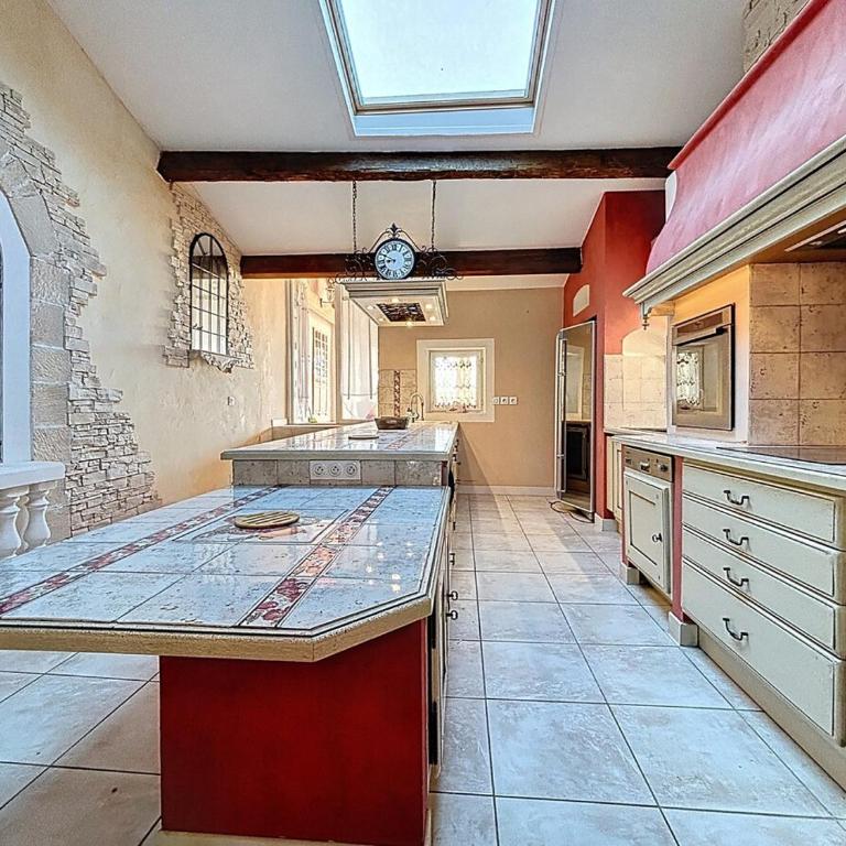 Le Mirabeau - Appartement bourgeois - Terrasse 80m2 - Wifi et Climatisation - Appartement 3 Chambres Premium - 6