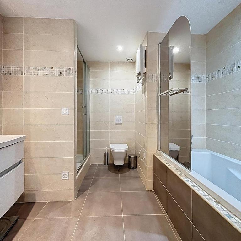 Le Mirabeau - Appartement bourgeois - Terrasse 80m2 - Wifi et Climatisation - Appartement 3 Chambres Premium - 10