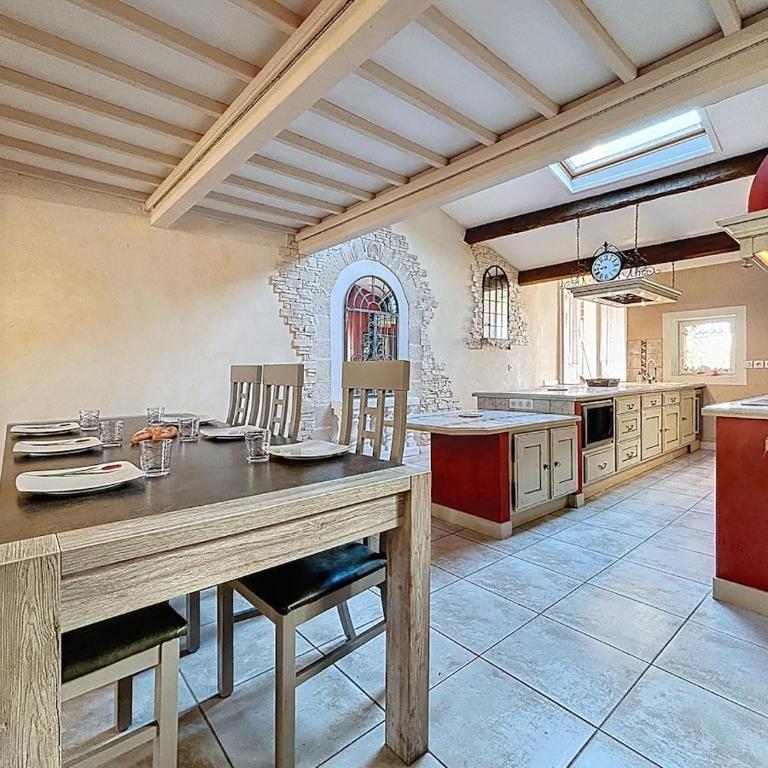 Le Mirabeau - Appartement bourgeois - Terrasse 80m2 - Wifi et Climatisation - Appartement 3 Chambres Premium - 18
