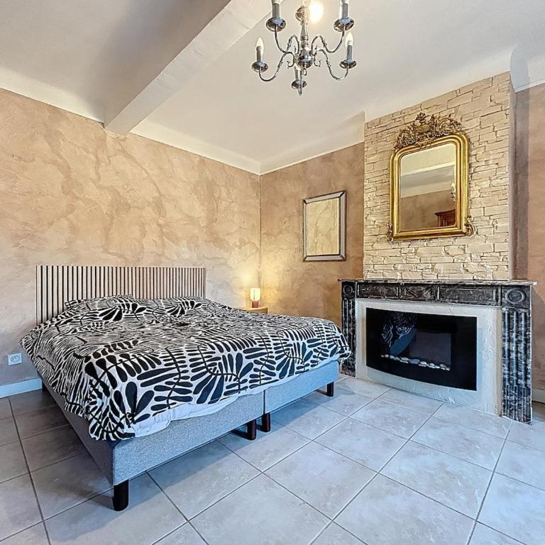 Le Mirabeau - Appartement bourgeois - Terrasse 80m2 - Wifi et Climatisation - Appartement 3 Chambres Premium - 20