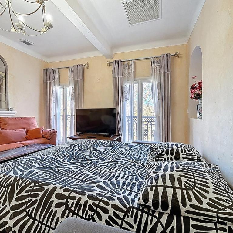 Le Mirabeau - Appartement bourgeois - Terrasse 80m2 - Wifi et Climatisation - Appartement 3 Chambres Premium - 22