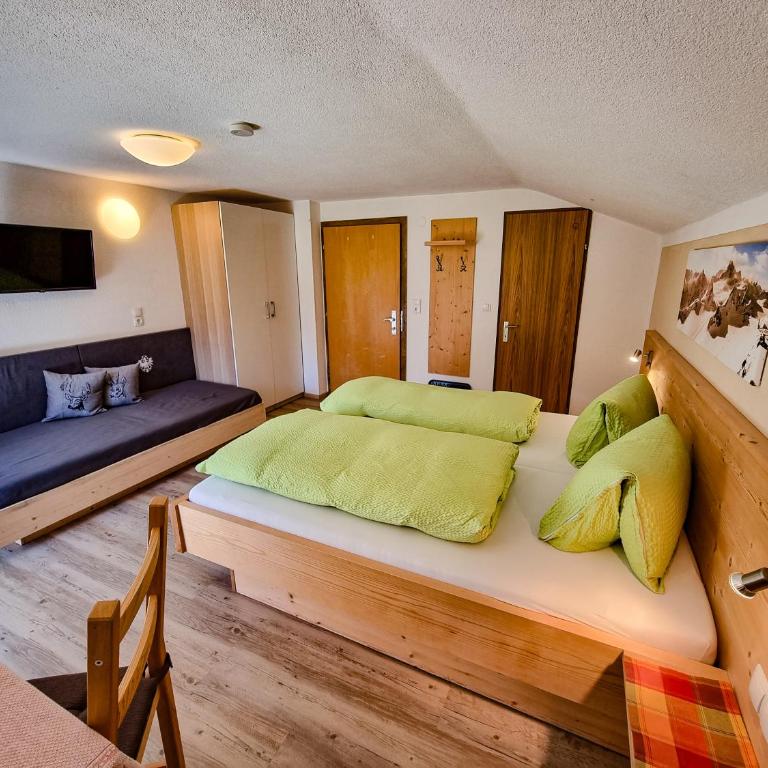 Haus Bergheim - Dreibettzimmer - 5