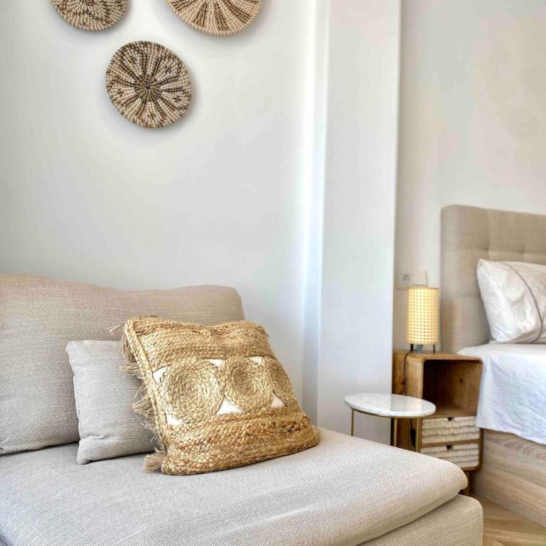 Renovated studio with Communal Pool & Close to beach - Apartamento de 1 dormitorio - 3