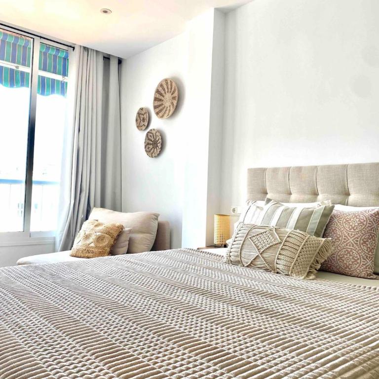 Renovated studio with Communal Pool & Close to beach - Apartamento de 1 dormitorio - 36