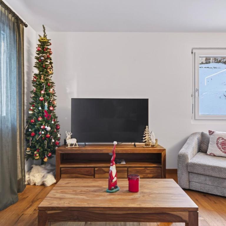 Escape House in St Moritz - Apartment - 73
