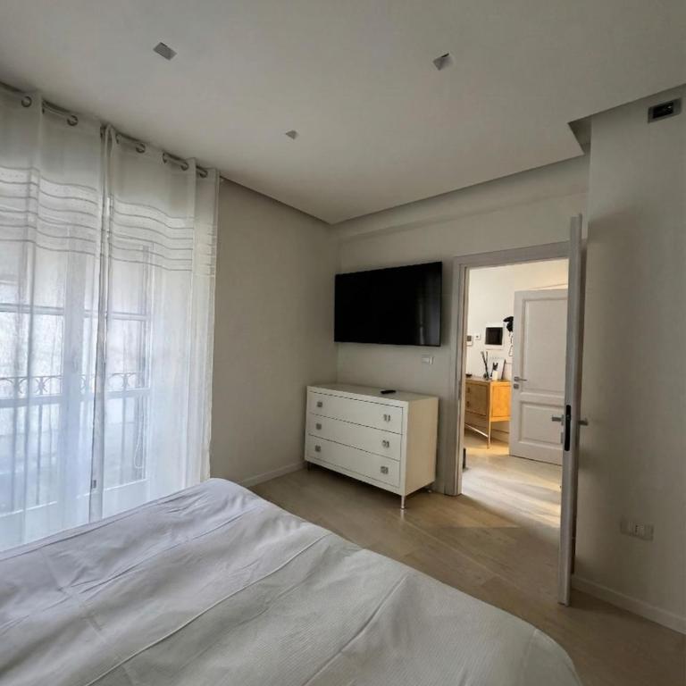 Luce - Attico Due Livelli e Terrazza Panoramica - Appartamento con 2 Camere da Letto e Terrazza - 17