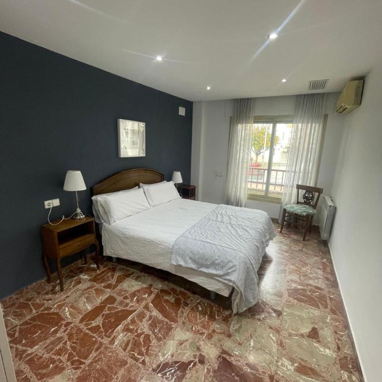 Piso muy amplio Casco Historico - Apartamento con balcón - 2