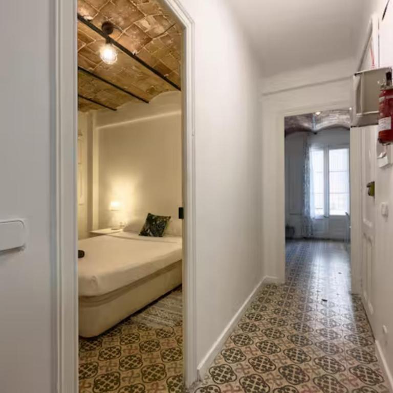 Apartment in Barcelona 1-2 carrilet - Apartamento de 3 dormitorios - 10