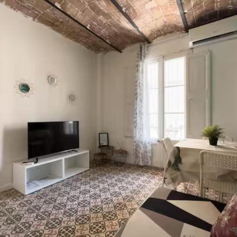 Apartment in Barcelona 1-2 carrilet - Apartamento de 3 dormitorios - 3