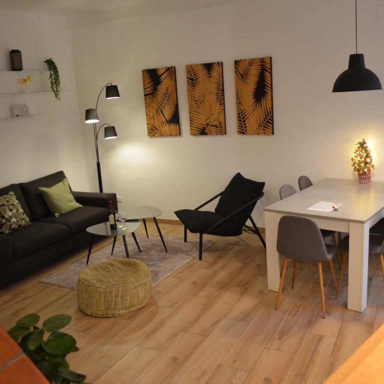 Trastevere Trentadue - Appartamento con 2 Camere da Letto - 32