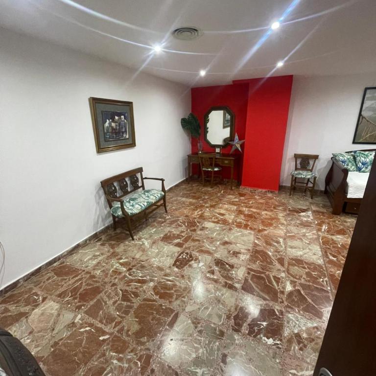 Piso muy amplio Casco Historico - Apartamento con balcón - 36