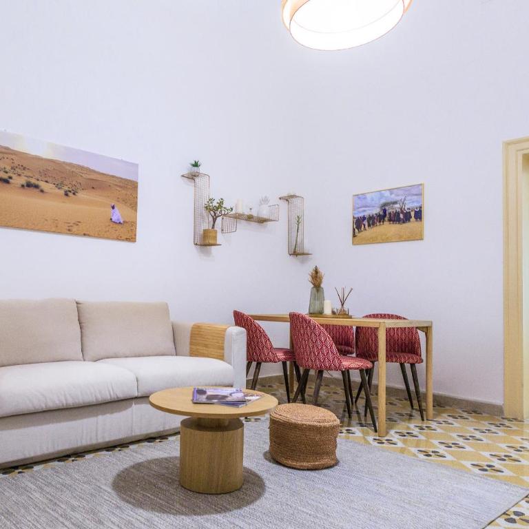 Vintage Rooms - Quadruple Room with Private Bathroom - 17