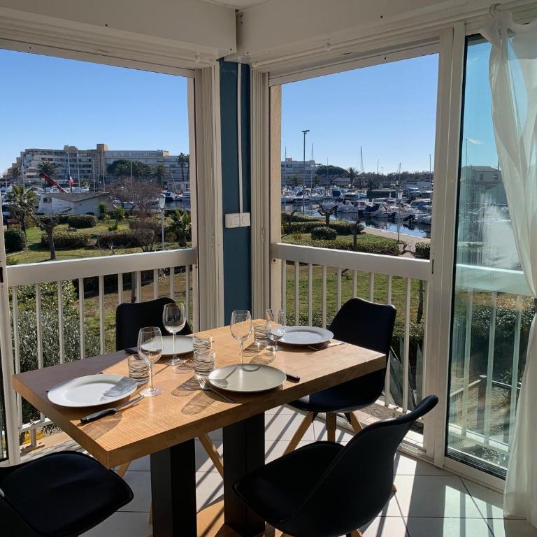 341 Appartement 2 pers Port Soleil jolie vue port - Apartamento de 1 dormitorio con vistas al jardín - 2