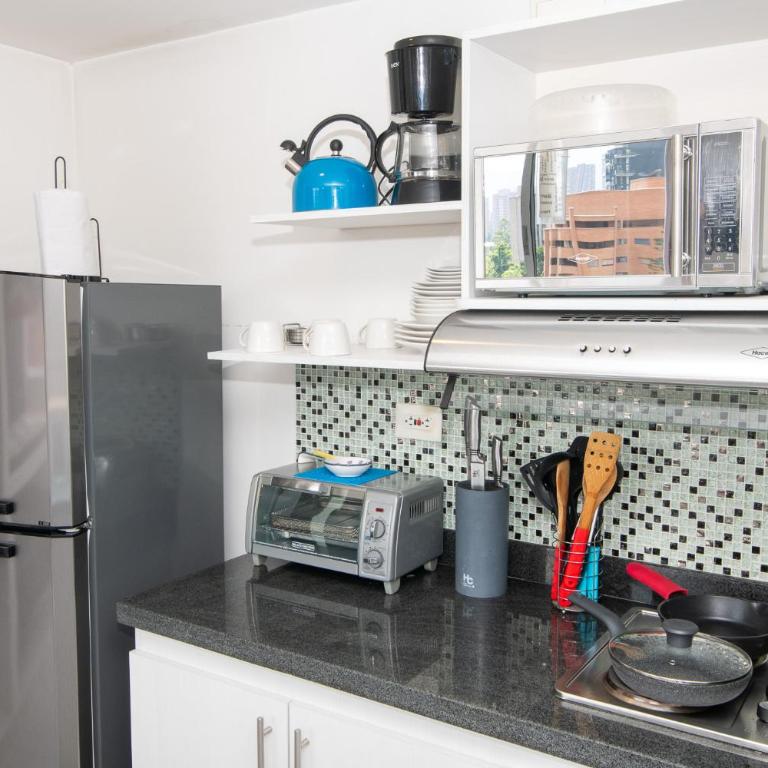 Staynova loft acogedor en El Poblado, Medellín - Estudio - 27