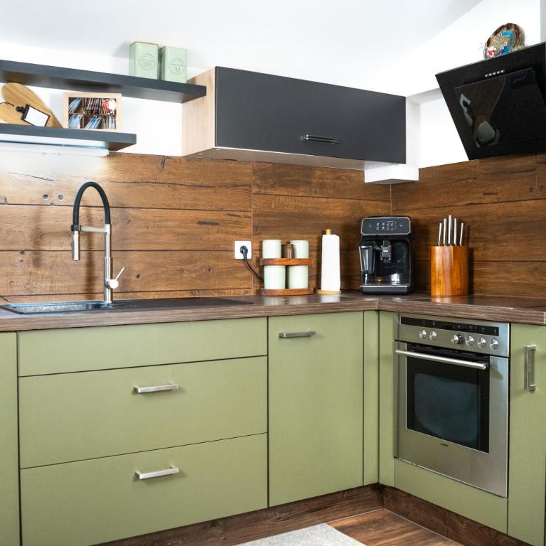 Dili Appartement - Apartment mit 3 Schlafzimmern und Bergblick - 16