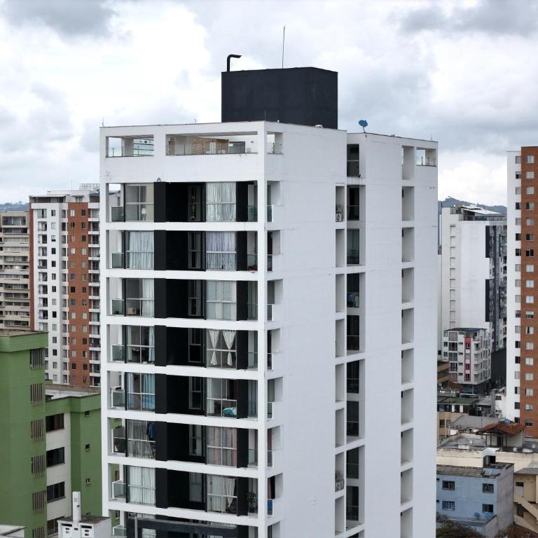 Amoblados Casa de Pinos Bucaramanga - Deluxe Apartment - 3