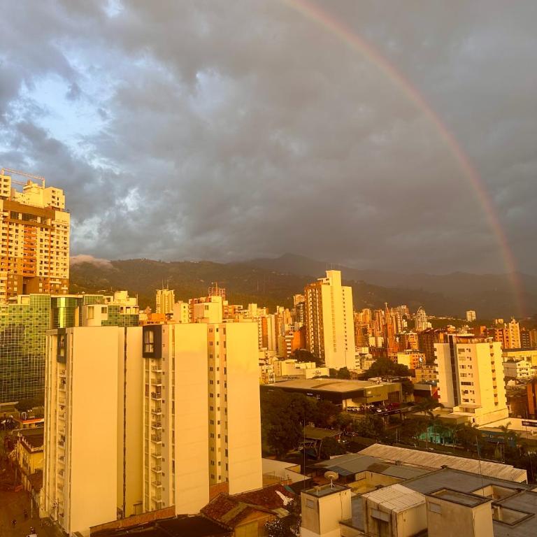 Amoblados Casa de Pinos Bucaramanga - Deluxe Apartment - 1