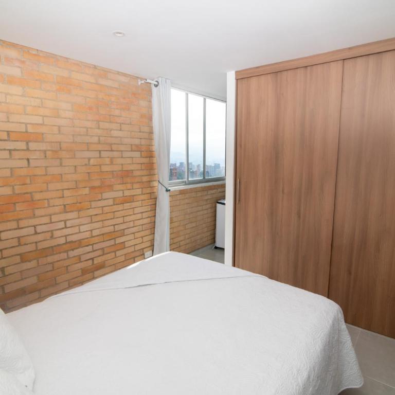 Staynova loft acogedor en El Poblado, Medellín - Estudio - 10