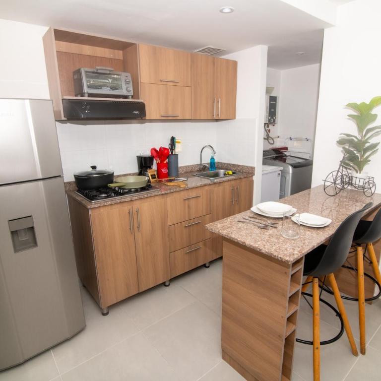 Staynova loft acogedor en El Poblado, Medellín - Estudio - 15