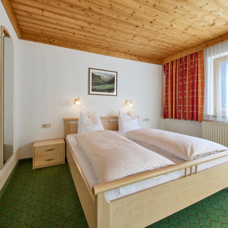 Haus Spieleck - Doppelzimmer mit Balkon - 6