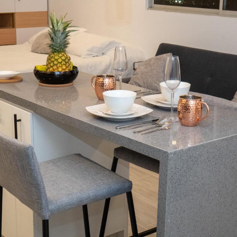 Staynova loft acogedor en El Poblado, Medellín - Estudio - 14