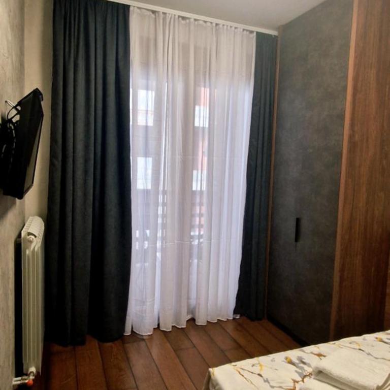 Home 21 - One-Bedroom Apartment - 15