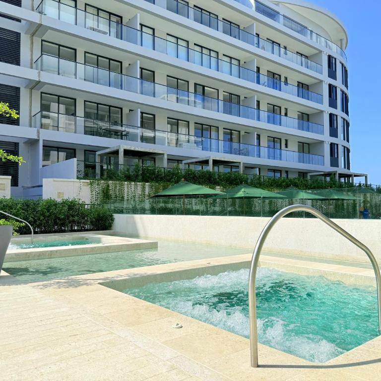 Premium Apartment - Beachfront - Luxury condo - Two-Bedroom Deluxe Apartment with Ocean View - 41