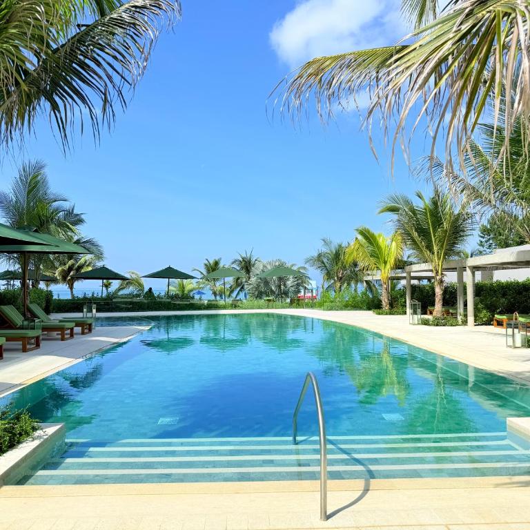 Premium Apartment - Beachfront - Luxury condo - Two-Bedroom Deluxe Apartment with Ocean View - 49